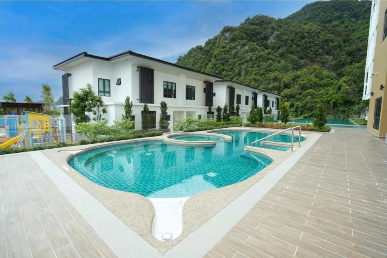 Apartment Sunway Onsen Pool View 0603 - Neighbour Of Lost World Of Tambun Ipoh